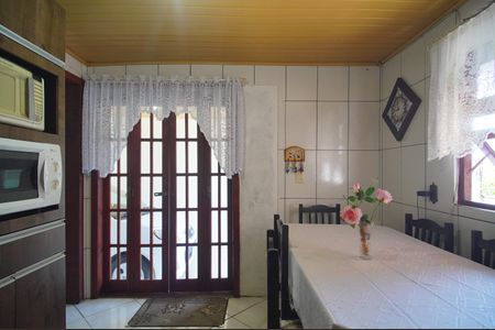 Casa à venda com 180m², 4 quartos e 2 vagasCozinha