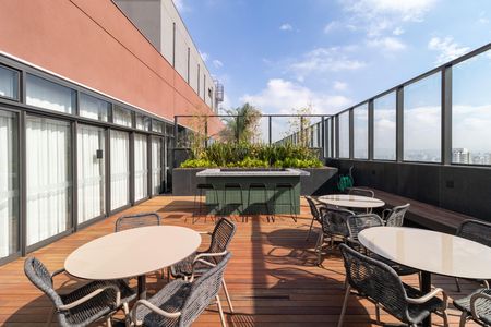 Studio para alugar com 28m², 1 quarto e sem vaga Studio para alugar com 28m², 1 quarto e sem vagaÁrea comum