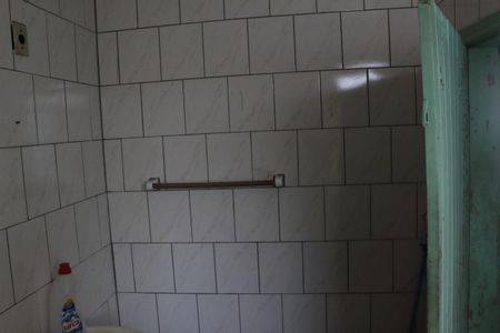 Casa para alugar com 130m², 1 quarto e 6 vagasBanheiro