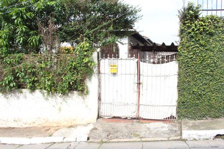 Casa para alugar com 130m², 1 quarto e 6 vagasFachada