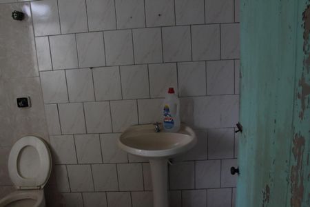 Casa para alugar com 130m², 1 quarto e 6 vagasBanheiro