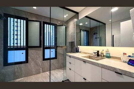 Apartamento à venda com 250m², 3 quartos e 4 vagas