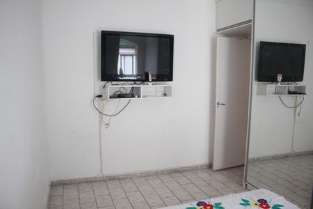 Casa à venda com 358m², 3 quartos e 4 vagasQuarto 2