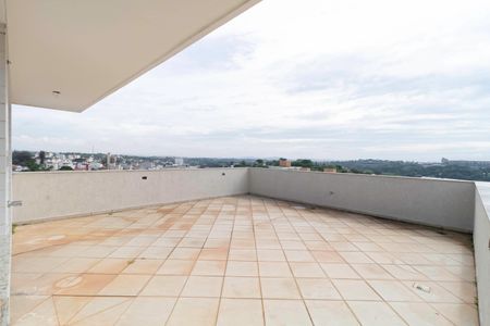 Apartamento à venda com 192m², 3 quartos e 3 vagasCobertura