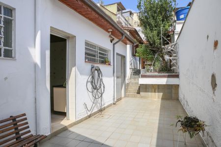 Casa à venda com 150m², 3 quartos e 2 vagas Casa à venda com 150m², 3 quartos e 2 vagasÁrea Externa