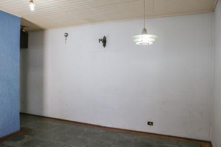 Casa à venda com 150m², 3 quartos e 2 vagas Casa à venda com 150m², 3 quartos e 2 vagasCasa 2 - Sala