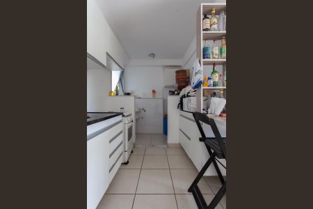 Apartamento à venda com 100m², 3 quartos e 2 vagas Apartamento à venda com 100m², 3 quartos e 2 vagasCozinha