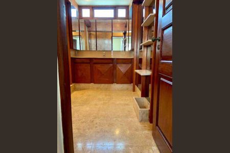 Apartamento à venda com 260m², 3 quartos e 4 vagas