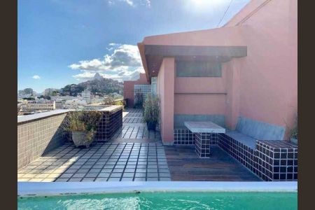 Apartamento à venda com 260m², 3 quartos e 4 vagas