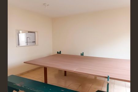 Apartamento à venda com 110m², 4 quartos e 2 vagas Apartamento à venda com 110m², 4 quartos e 2 vagasÁrea comum - Salão de festas