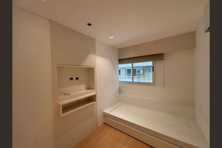 Apartamento à venda com 101m², 3 quartos e 2 vagas Apartamento à venda com 101m², 3 quartos e 2 vagasQuarto 1