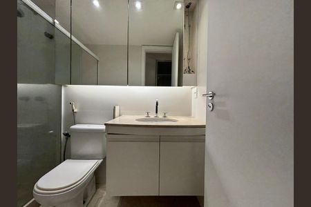 Apartamento à venda com 101m², 3 quartos e 2 vagas Apartamento à venda com 101m², 3 quartos e 2 vagasBanheiro da Suíte 3