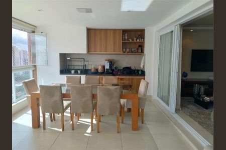 Apartamento à venda com 152m², 4 quartos e 3 vagas