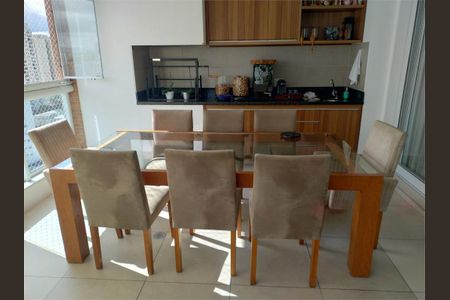 Apartamento à venda com 152m², 4 quartos e 3 vagas