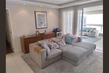 Apartamento à venda com 152m², 4 quartos e 3 vagas