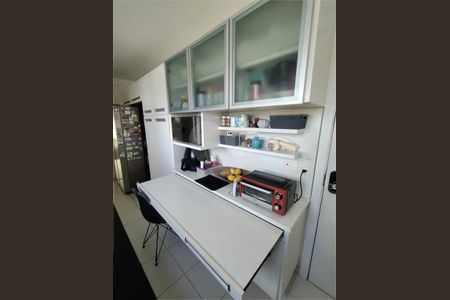 Apartamento à venda com 152m², 4 quartos e 3 vagas