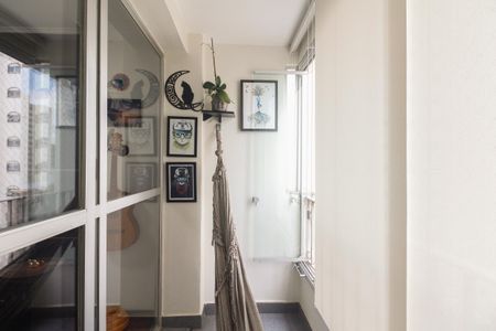 Apartamento à venda com 69m², 2 quartos e 1 vaga Apartamento à venda com 69m², 2 quartos e 1 vagaVaranda