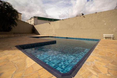 Apartamento à venda com 80m², 2 quartos e 1 vagaÁrea comum - Piscina