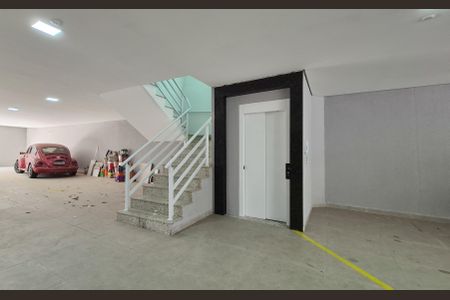 Apartamento à venda com 151m², 3 quartos e 2 vagas Apartamento à venda com 151m², 3 quartos e 2 vagasElevador