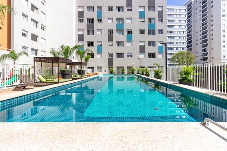 Apartamento à venda com 34m², 2 quartos e sem vaga Apartamento à venda com 34m², 2 quartos e sem vagaÁrea comum - Piscina