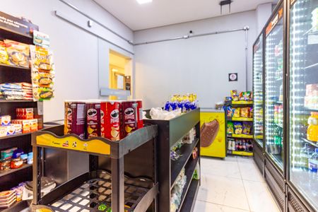 Apartamento à venda com 34m², 2 quartos e sem vaga Apartamento à venda com 34m², 2 quartos e sem vagaÁrea comum - Mini Mercado