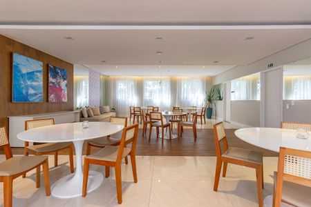 Apartamento à venda com 34m², 2 quartos e sem vaga Apartamento à venda com 34m², 2 quartos e sem vagaÁrea comum - Salão de festas