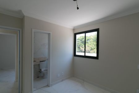 Apartamento à venda com 137m², 3 quartos e 2 vagasSuíte