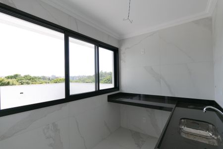 Apartamento à venda com 130m², 2 quartos e 2 vagasCozinha