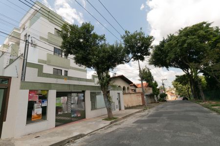 Apartamento à venda com 130m², 2 quartos e 2 vagasFachada