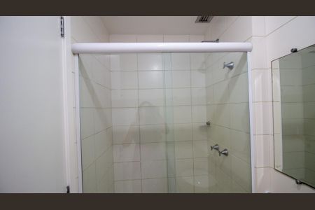 Apartamento à venda com 80m², 2 quartos e 1 vagaBanheiro da Suíte