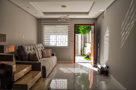 Casa à venda com 108m², 2 quartos e 1 vagaSala