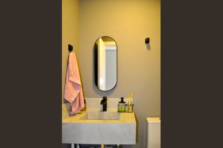 Casa à venda com 108m², 2 quartos e 1 vagaBanheiro do Quarto