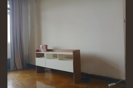 Apartamento à venda com 140m², 3 quartos e sem vaga Apartamento à venda com 140m², 3 quartos e sem vagaSala