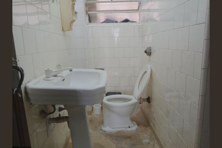 Apartamento à venda com 140m², 3 quartos e sem vaga Apartamento à venda com 140m², 3 quartos e sem vagaBanheiro 2