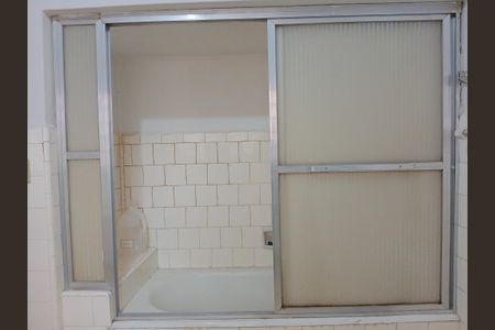 Apartamento à venda com 140m², 3 quartos e sem vaga Apartamento à venda com 140m², 3 quartos e sem vagaBanheiro