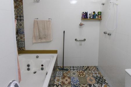 Casa à venda com 350m², 3 quartos e 4 vagasBanheiro Suíte
