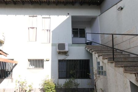 Casa à venda com 350m², 3 quartos e 4 vagasEspaço Gourmet