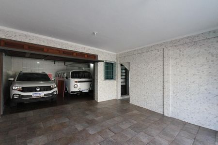 Casa à venda com 350m², 3 quartos e 4 vagasGaragem