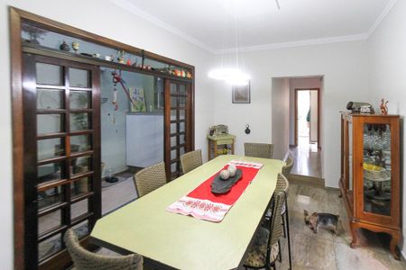 Casa à venda com 350m², 3 quartos e 4 vagasSala de jantar