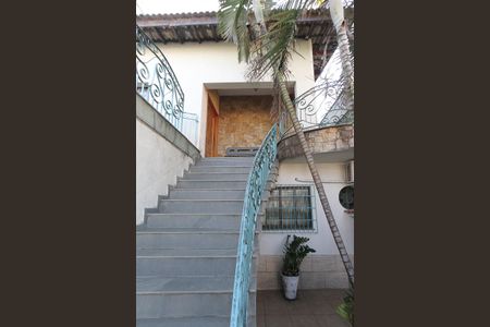 Casa à venda com 350m², 3 quartos e 4 vagasFrente da Casa