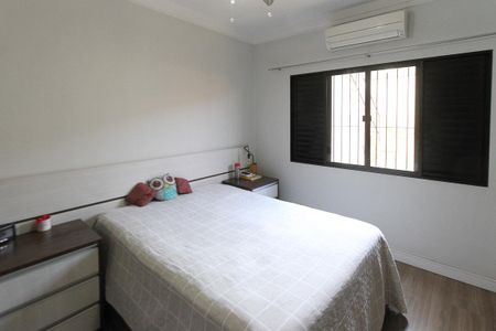 Casa à venda com 350m², 3 quartos e 4 vagasSuíte