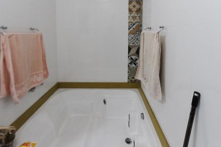 Casa à venda com 350m², 3 quartos e 4 vagasBanheiro Suíte