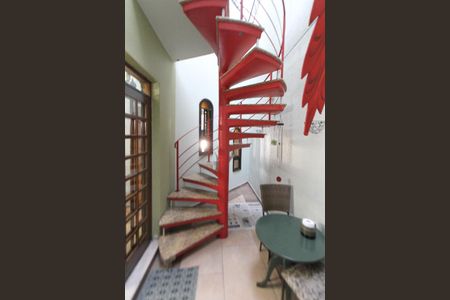 Casa à venda com 350m², 3 quartos e 4 vagasJardim de inverno