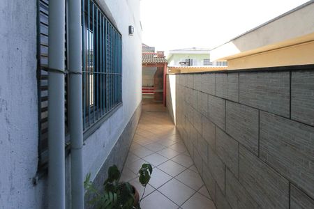 Casa à venda com 350m², 3 quartos e 4 vagasCorredor Lateral