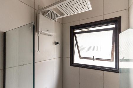 Apartamento à venda com 55m², 2 quartos e 1 vaga Apartamento à venda com 55m², 2 quartos e 1 vagaBanheiro