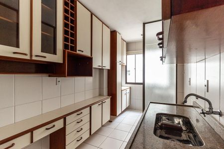 Apartamento à venda com 55m², 2 quartos e 1 vaga Apartamento à venda com 55m², 2 quartos e 1 vagaCozinha