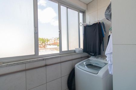 Apartamento à venda com 54m², 1 quarto e 1 vaga Apartamento à venda com 54m², 1 quarto e 1 vagaCozinha e Área de Serviço