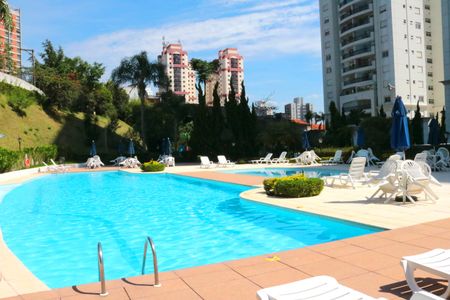 Apartamento à venda com 98m², 3 quartos e 2 vagasÁrea externa - Piscina