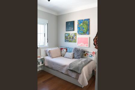 Apartamento à venda com 98m², 3 quartos e 2 vagasQuarto 3