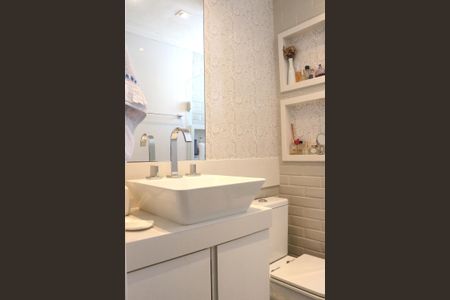 Apartamento à venda com 98m², 3 quartos e 2 vagasBanheiro